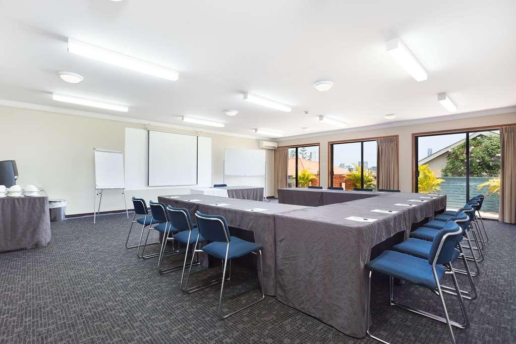 Ramada By Wyndham Brisbane Windsor Hotel Facilities photo