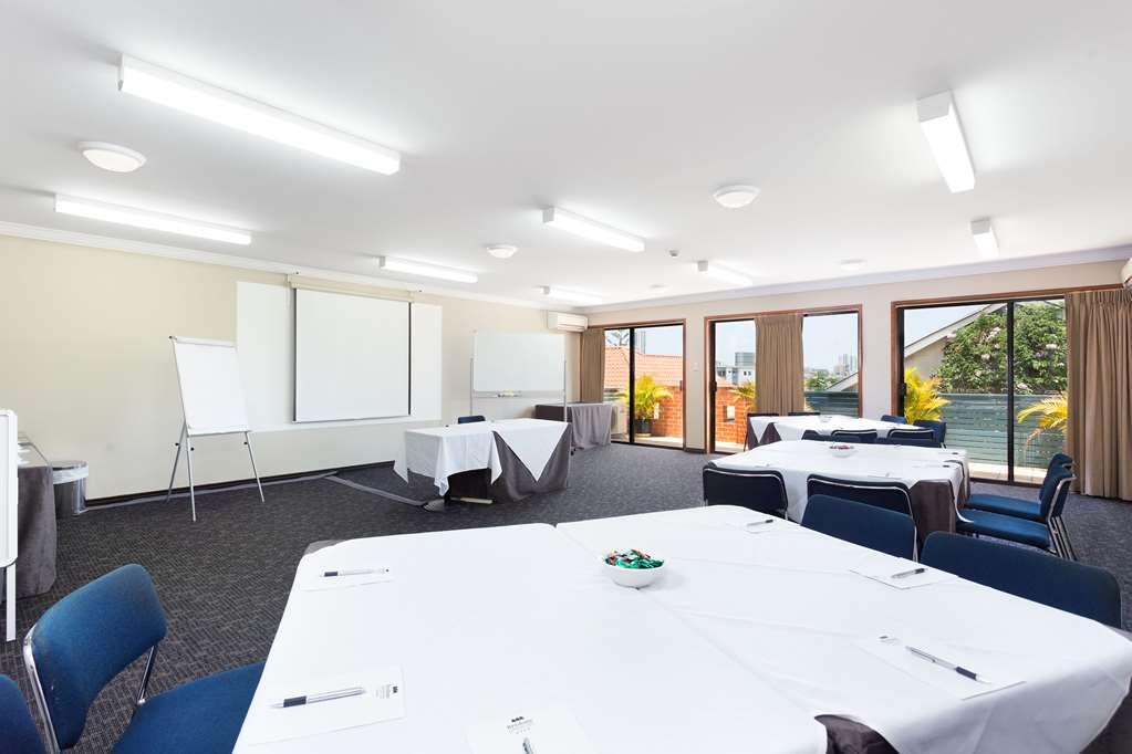 Ramada By Wyndham Brisbane Windsor Hotel Facilities photo