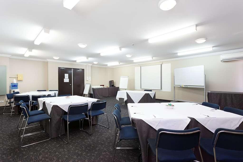 Ramada By Wyndham Brisbane Windsor Hotel Facilities photo